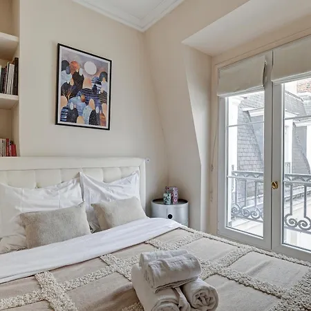 Bnbnook - Elegant 1br Near The Louvre And Odeon Apartmán *